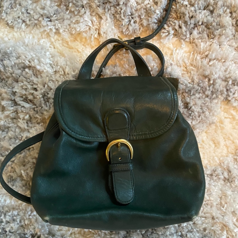 Vintage Coach green leather small backpack💚 excellent used condition! Genuine!